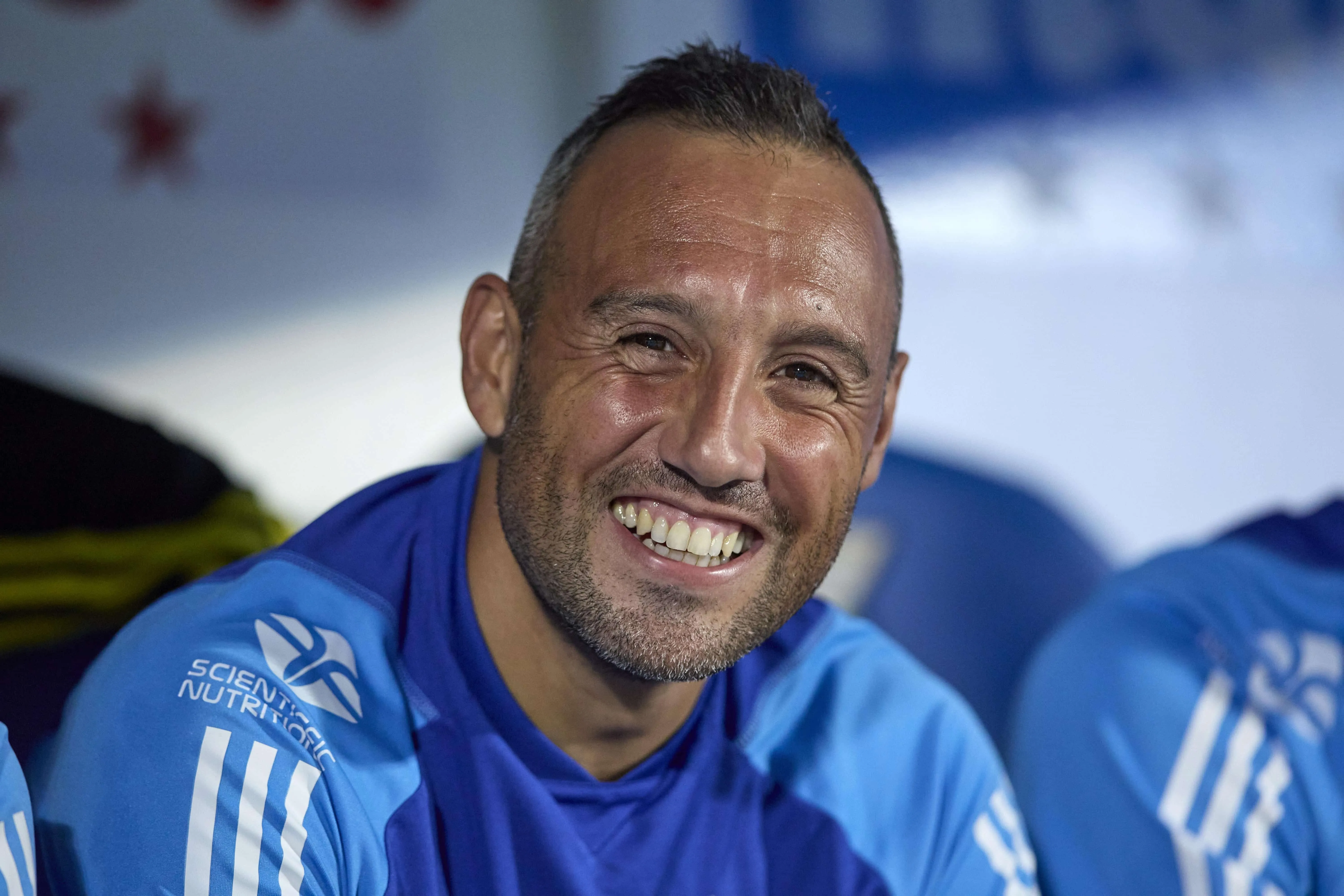 O carinho do povo &eacute; o melhor trof&eacute;u para Cazorla, vivendo o sonho de jogar em casa, no Real Oviedo