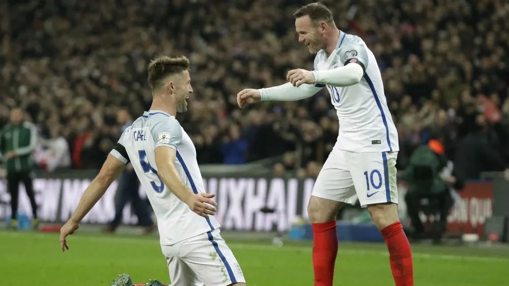 S&oacute; com gols de cabe&ccedil;a, Inglaterra vence cl&aacute;ssico contra a Esc&oacute;cia com autoridade
