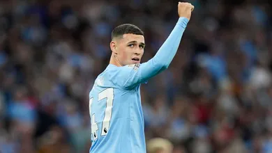Aus&ecirc;ncia de De Bruyne &eacute; chance perfeita para Foden ser o meia que o Manchester City precisa