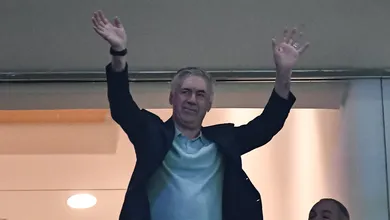 Hugo Souza salva Corinthians e s&oacute; isso justifica ida de Ancelotti &agrave; Neo Qu&iacute;mica Arena