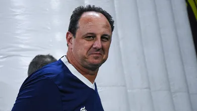 Bahia paga R$ 29 milh&otilde;es e contrata volante desejado por Inter, Corinthians e Santos