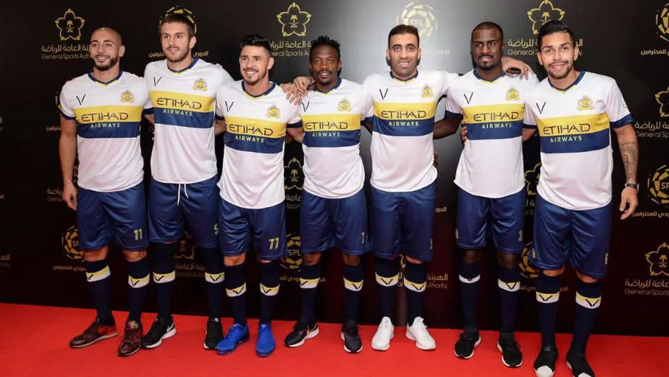 Al&eacute;m dos brasileiros, Campeonato Saudita despejou dinheiro em destaques da Copa