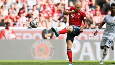 Robben marcou um gola&ccedil;o, daqueles que parecem f&aacute;ceis, na vit&oacute;ria do Bayern sobre o Leverkusen