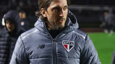 S&atilde;o Paulo quer perman&ecirc;ncia de novo titular de Zubeld&iacute;a, mas sem gastar para isso