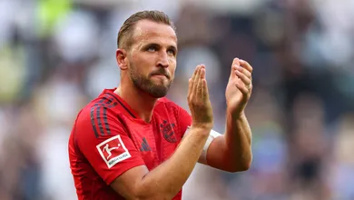 Por que Harry Kane se recusou a levantar a primeira ta&ccedil;a de campe&atilde;o com o Bayern