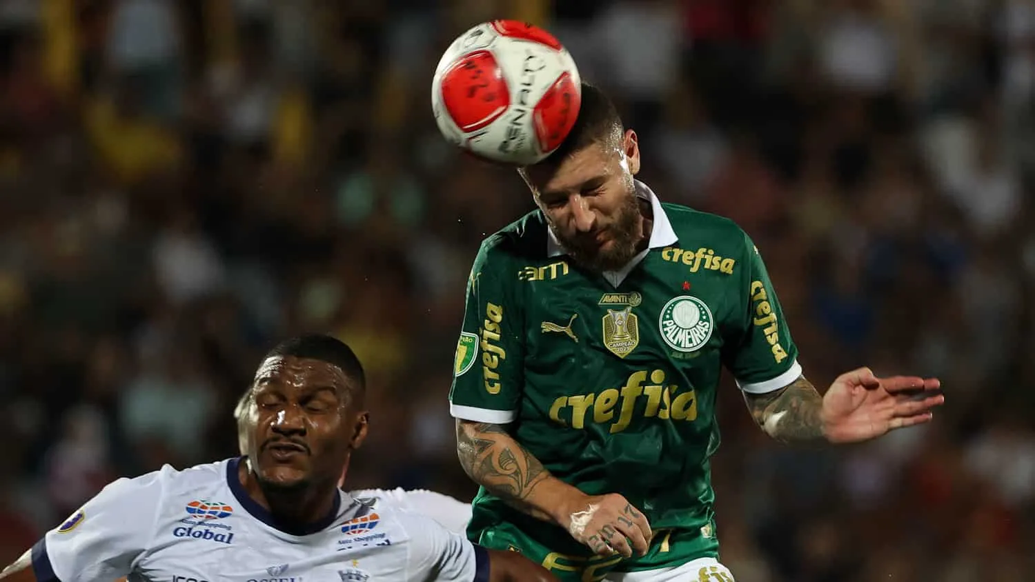 Palmeiras vacila, leva gol no fim, empata com Santo Andr&eacute; e estraga boas noites de Flaco e Caio Paulista