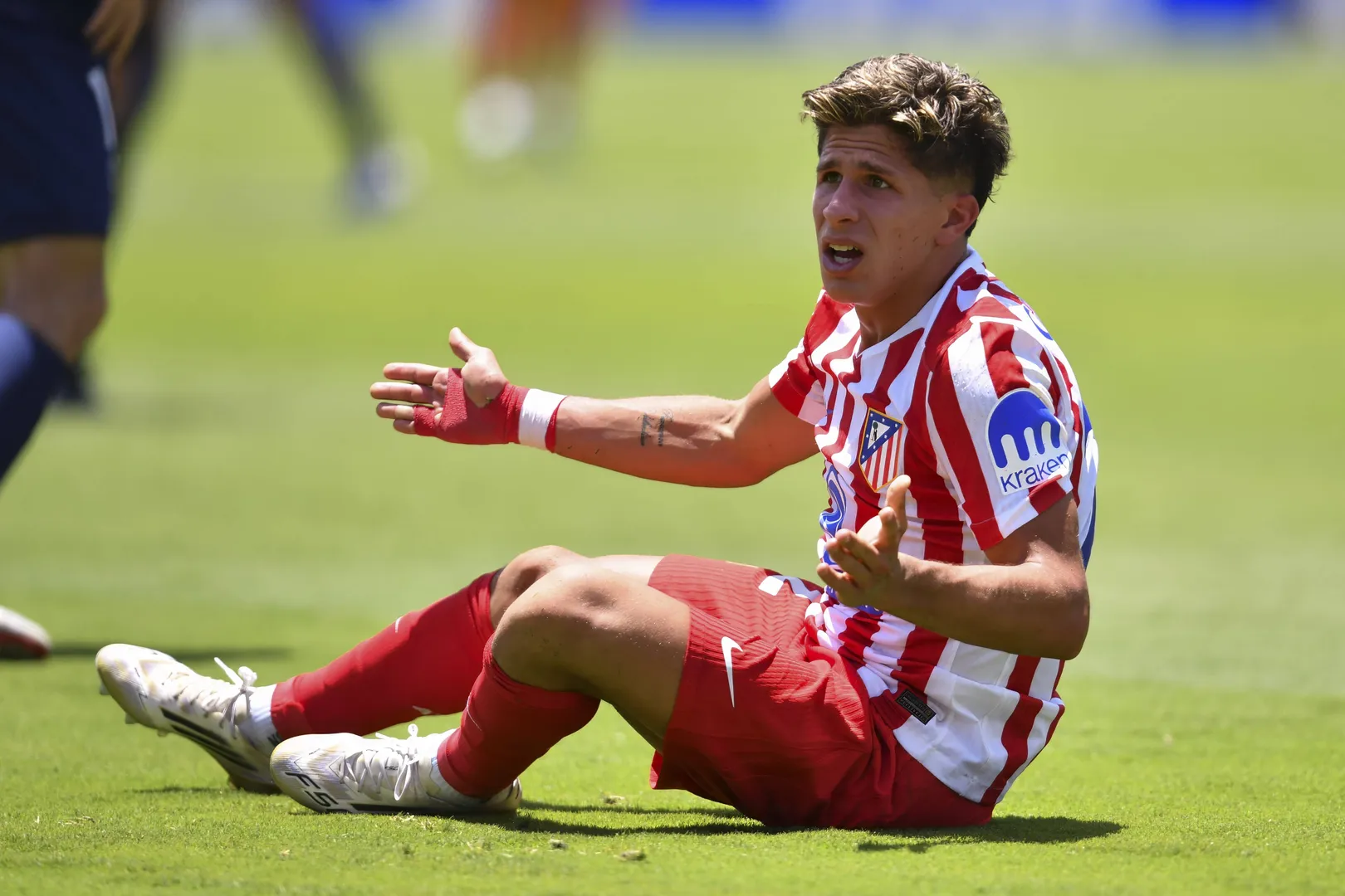 Giuliano Simeone em jogo do Atl&eacute;tico de Madrid