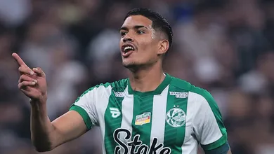 Santos recusa nova proposta por Lucas Barbosa e quer mais dinheiro