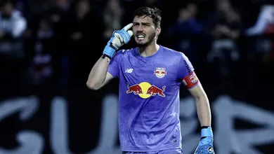 A Vila Belmiro &eacute; um lugar traum&aacute;tico para o goleiro Cleiton: bom para o Santos, ruim pro RB Bragantino
