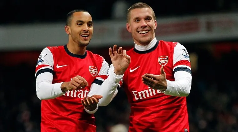 Fulminante: Arsenal detona West Ham e sobe para quinto