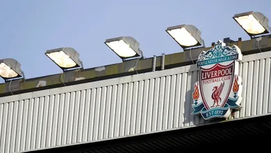 Liverpool &eacute; criticado por se aproveitar de programa do governo para pagar seus funcion&aacute;rios durante a crise