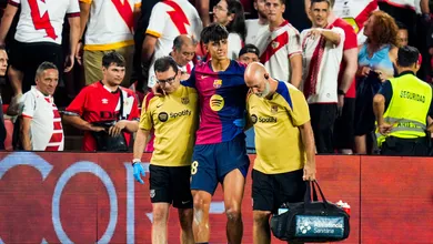 Barcelona confirma les&atilde;o grave de prod&iacute;gio al&ccedil;ado a &lsquo;novo Busquets&rsquo;