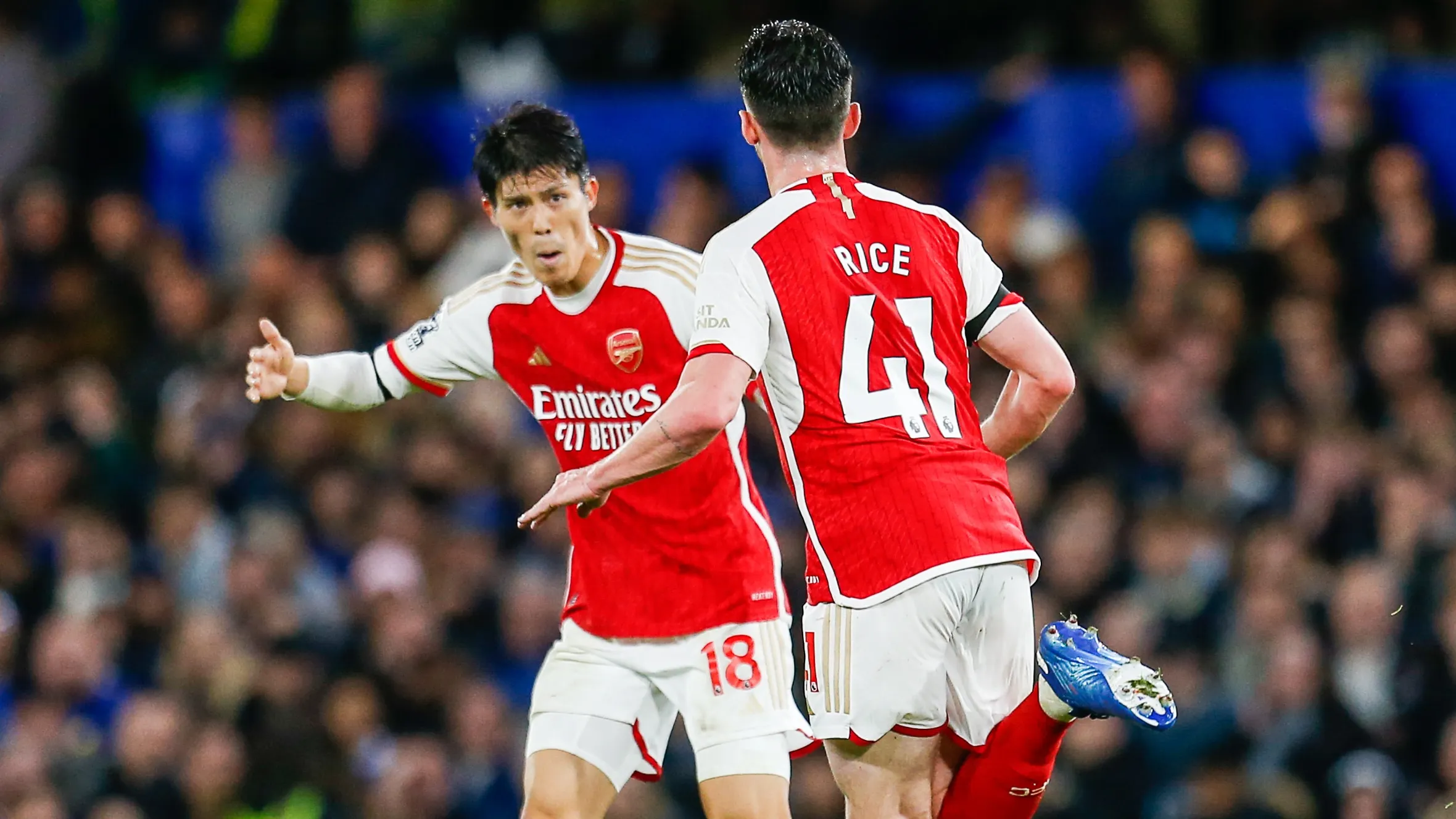 Ressuscitado por um erro, Arsenal buscou empate improv&aacute;vel contra o Chelsea
