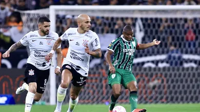 Em show de horrores, Corinthians arranca empate no apagar das luzes diante do Am&eacute;rica-MG