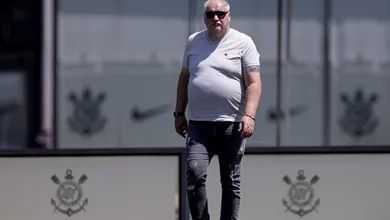 De funcion&aacute;rios &agrave; gata de estima&ccedil;&atilde;o: demiss&atilde;o de Rub&atilde;o pegou mal no CT&nbsp;do&nbsp;Corinthians