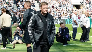 Brasileiro motiva importante mudan&ccedil;a no Newcastle e ajuda time mesmo sem entrar em campo