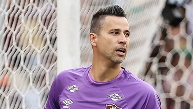 Em dia hist&oacute;rico para F&aacute;bio, Fluminense &eacute; efetivo para manter boa fase e vencer o Fortaleza