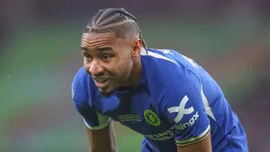 Drama de Nkunku volta no Chelsea e ele est&aacute; fora por um m&ecirc;s