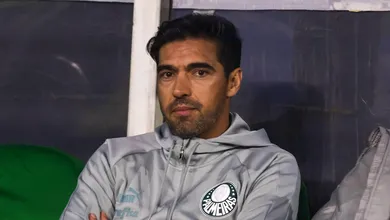Abel Ferreira d&aacute; amostras de serenidade e projeta o &lsquo;novo Palmeiras&rsquo; sem Dudu