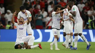 River Plate deu sopa demais ao azar e, nos p&ecirc;naltis, o Al Ain est&aacute; na final