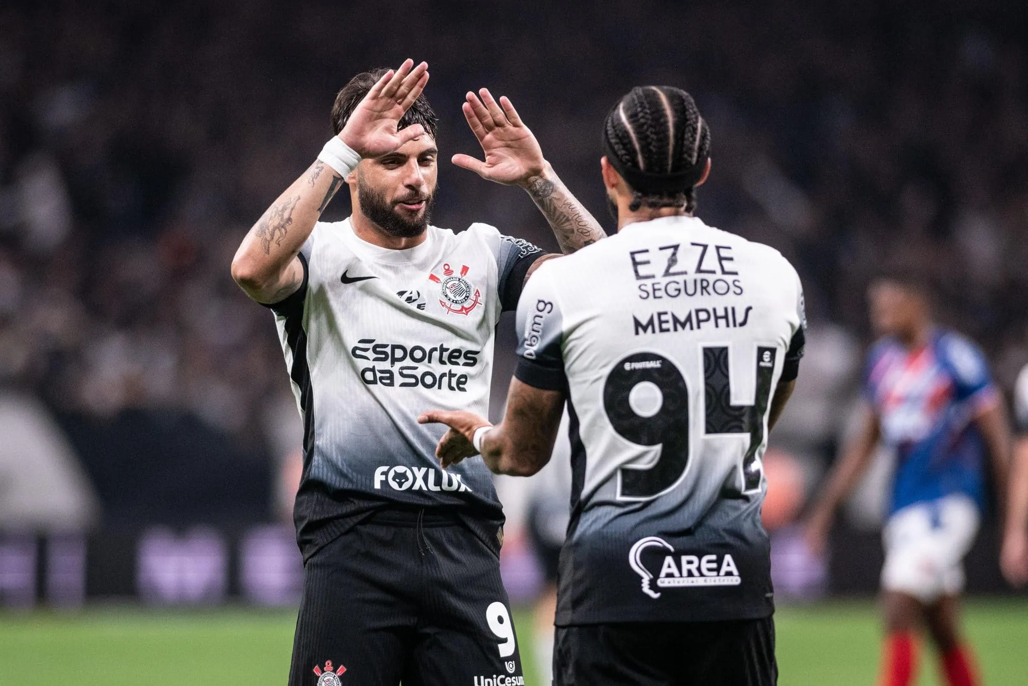 Evolu&ccedil;&atilde;o de Yuri Alberto ao lado de Depay e Garro no Corinthians impressiona clube da Premier League