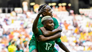 11 gols e virada maluca: Quase tudo aconteceu em duelo ol&iacute;mpico que n&atilde;o prometia nada