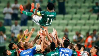 Z&eacute; Roberto se despede com um respeito que raros fizeram t&atilde;o bem por merecer