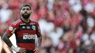 Corinthians p&otilde;e p&eacute; na realidade, desiste da negocia&ccedil;&atilde;o por Gabigol e coloca fim em novela com o Flamengo