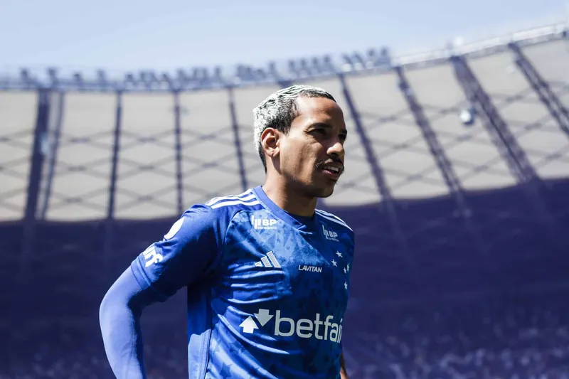 Matheus Pereira, durante Cruzeiro x Atl&eacute;tico-GO
