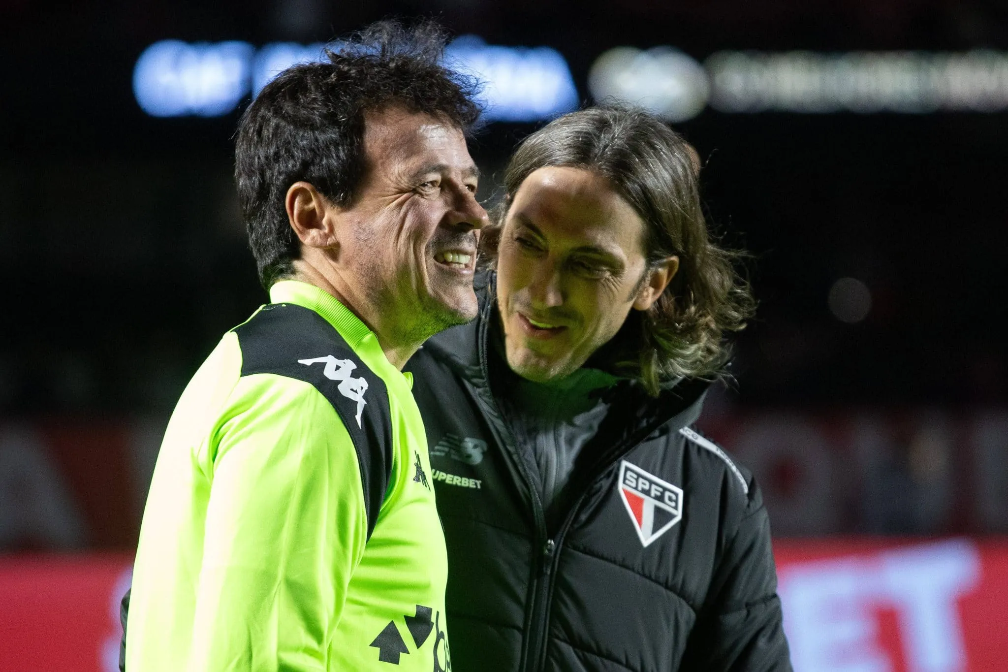 Vasco de Diniz atropela o S&atilde;o Paulo de Zubeld&iacute;a, e vaias no MorumBIS s&atilde;o recado direto &agrave; diretoria
