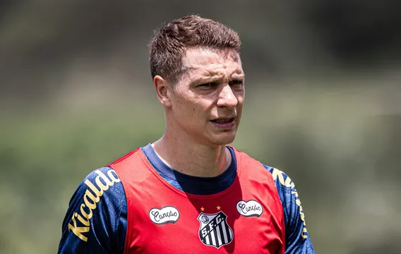 Santos descobriu o que ir&aacute; convencer Furch a trocar de clube