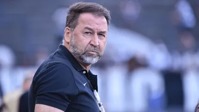 Corinthians tem d&iacute;vida a curto prazo cinco vezes superior ao valor em caixa