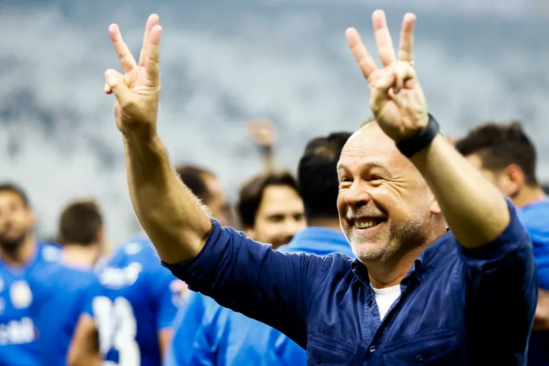 Mano Menezes conquistou a Copa do Brasil tr&ecirc;s vezes, em 2009, 2017 e 2018 - Foto: Icon sport