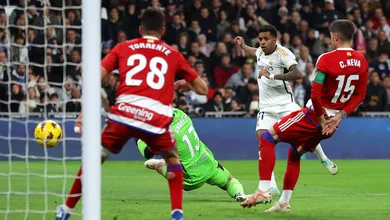 Rodrygo marcou pelo quinto jogo seguido e o Real Madrid detonou o Granada no Bernab&eacute;u
