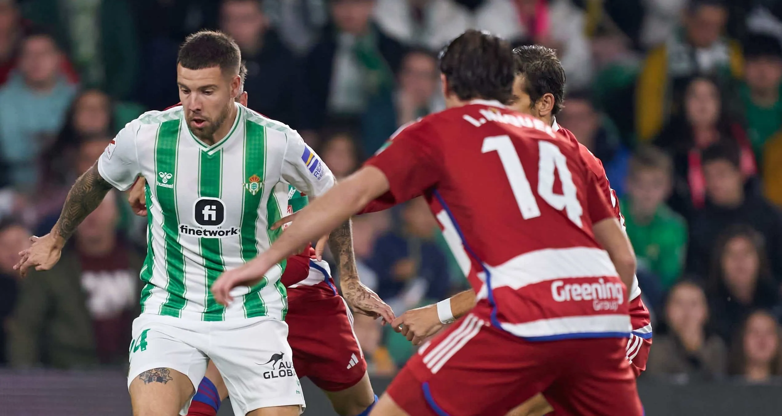 Existe justi&ccedil;a no futebol: Betis insiste sem parar at&eacute; vencer o Granada com ajuda de Isco em LaLiga