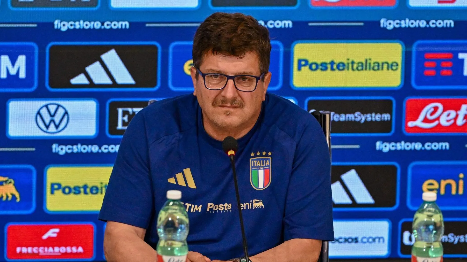 &lsquo;Enquanto o futebol italiano estiver nas m&atilde;os de vigaristas, a situa&ccedil;&atilde;o me parece muito complexa&rsquo;