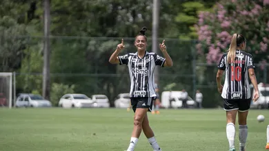 Ap&oacute;s pol&ecirc;micas de descaso com o feminino, Atl&eacute;tico-MG anuncia 19 contrata&ccedil;&otilde;es e monta time jovem para 2024
