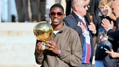 &lsquo;Ele merece, pela carreira&rsquo;: Demb&eacute;l&eacute; escolhe seu sucessor da Bola de Ouro