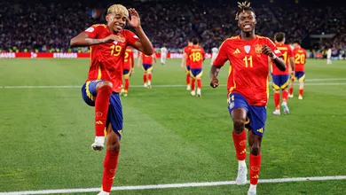 Yamal chama amigo para jogar no Barcelona e pode frustrar planos do Arsenal