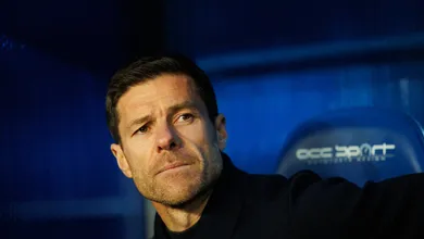 Rodrygo ajuda Xabi Alonso, mas vit&oacute;ria suada do Real Madrid tem efeito apenas anest&eacute;sico