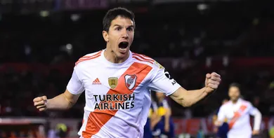 Em dia de River Plate x Atl&eacute;tico Mineiro, vale relembrar a magia que consagrou Nacho Fern&aacute;ndez no Monumental
