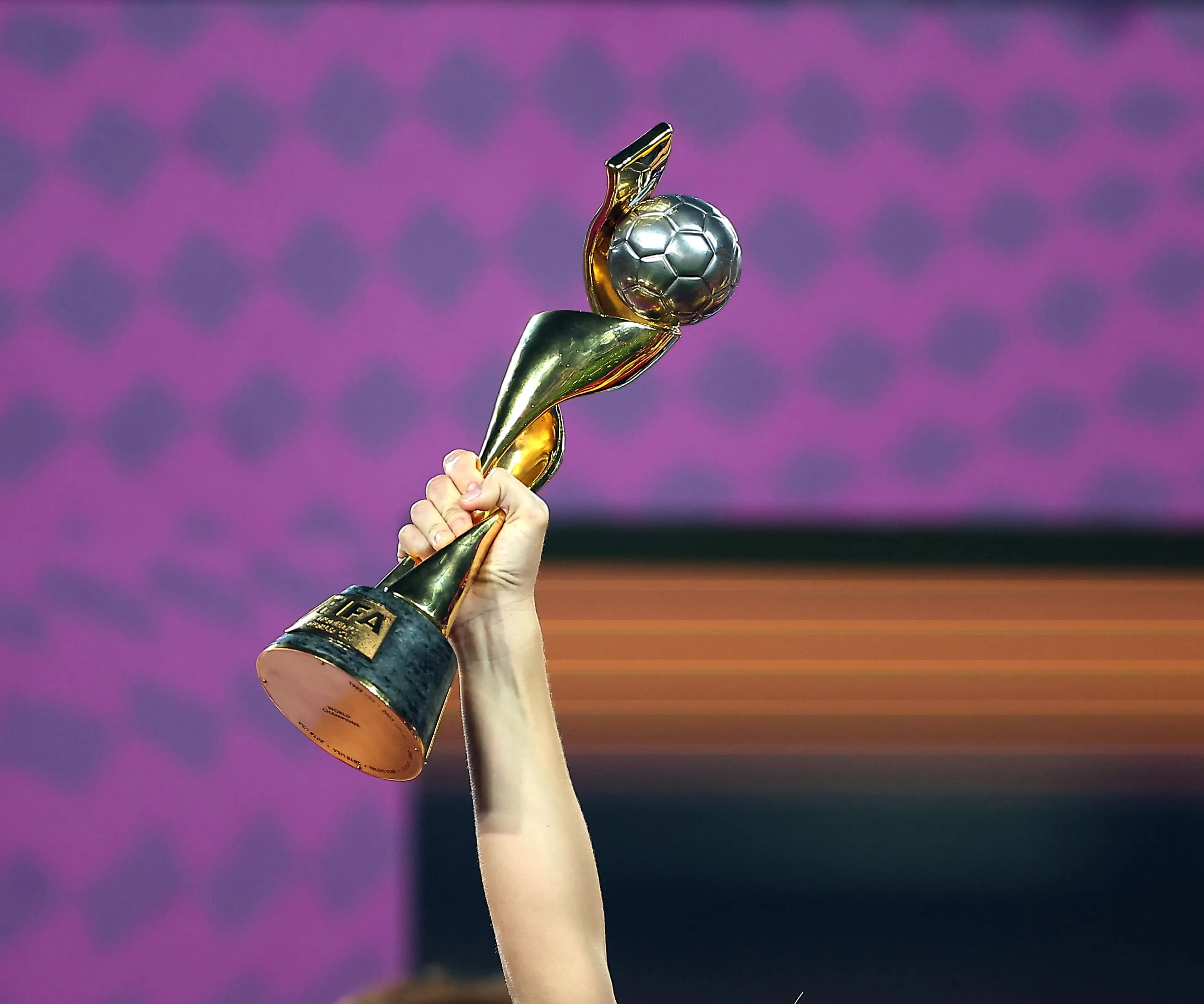 CBF entrega proposta e d&aacute; mais um passo para nova Copa do Mundo no Brasil