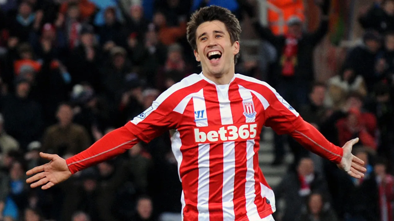 Bojan est&aacute; chamando a aten&ccedil;&atilde;o no Stoke. Veja este gola&ccedil;o do atacante