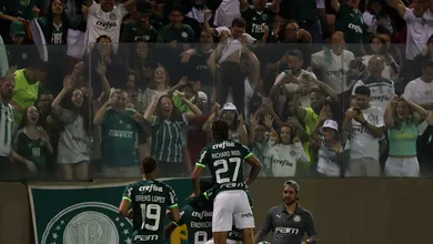 Palmeiras vai disputar t&iacute;tulo do Brasileiro apoiado em quarteto improv&aacute;vel h&aacute; um m&ecirc;s