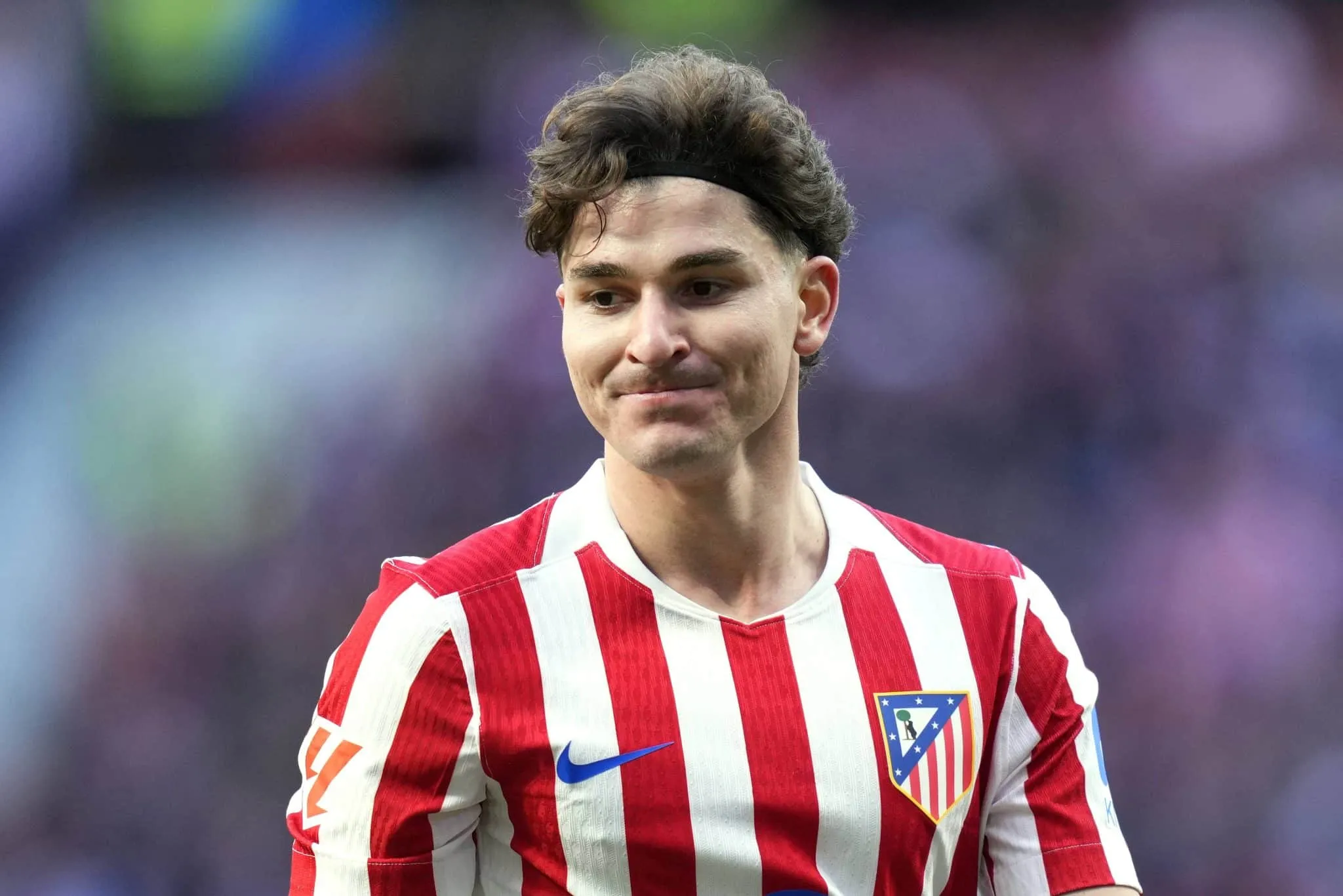 Julián Alvarez em partida do Atlético de Madrid