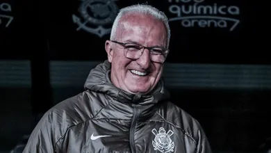 Corinthians d&aacute; sobrevida a Dorival contra o Botafogo e deixa avalia&ccedil;&atilde;o para os D&eacute;rbis