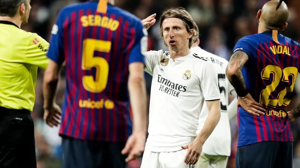 Modric: &ldquo;Alguns t&ecirc;m que dar um passo &agrave; frente e fazer 15, 20 ou 10 gols&rdquo;