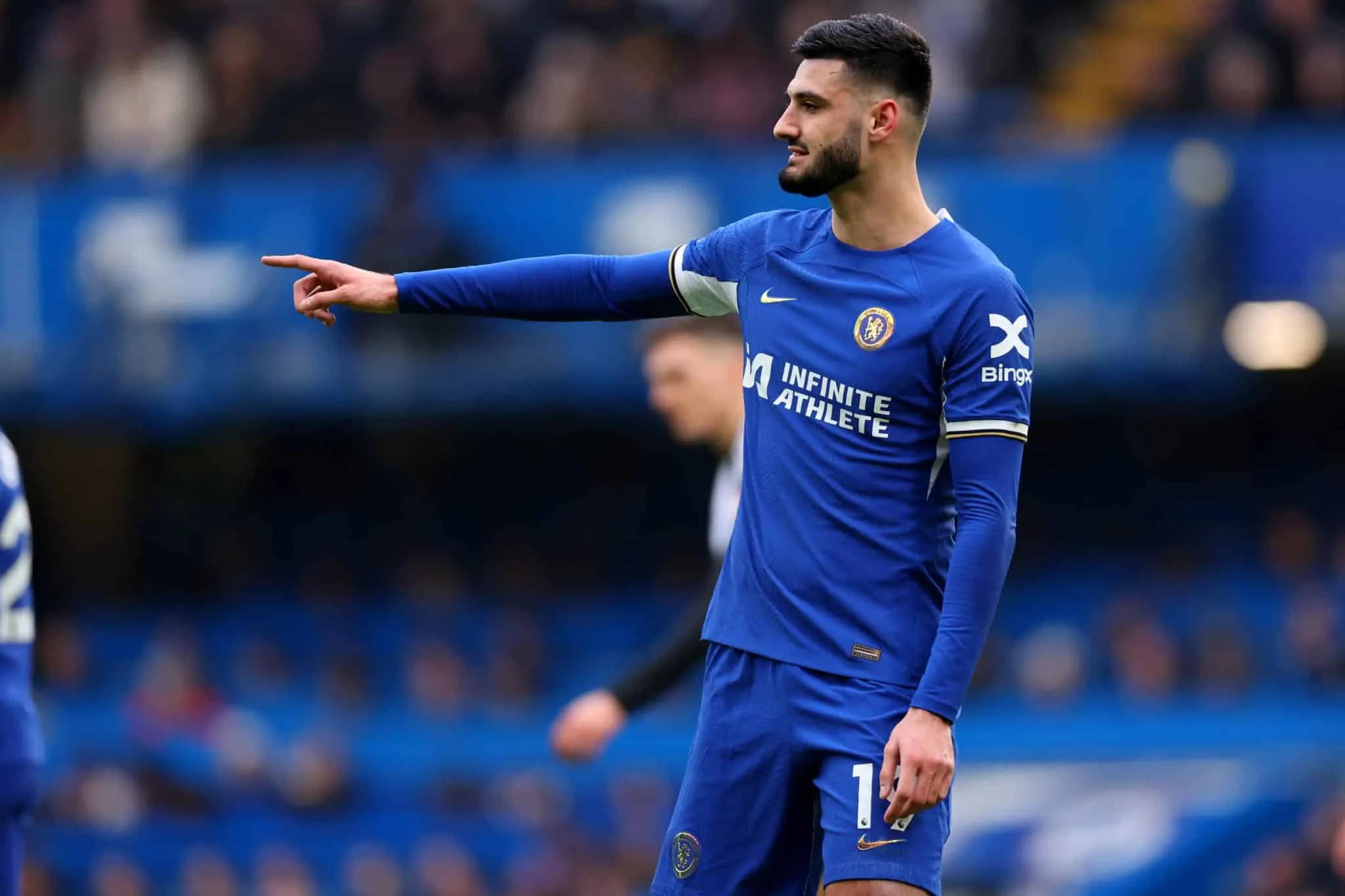 O Chelsea tem uma decis&atilde;o a tomar sobre Broja&hellip; e o atacante alban&ecirc;s tamb&eacute;m