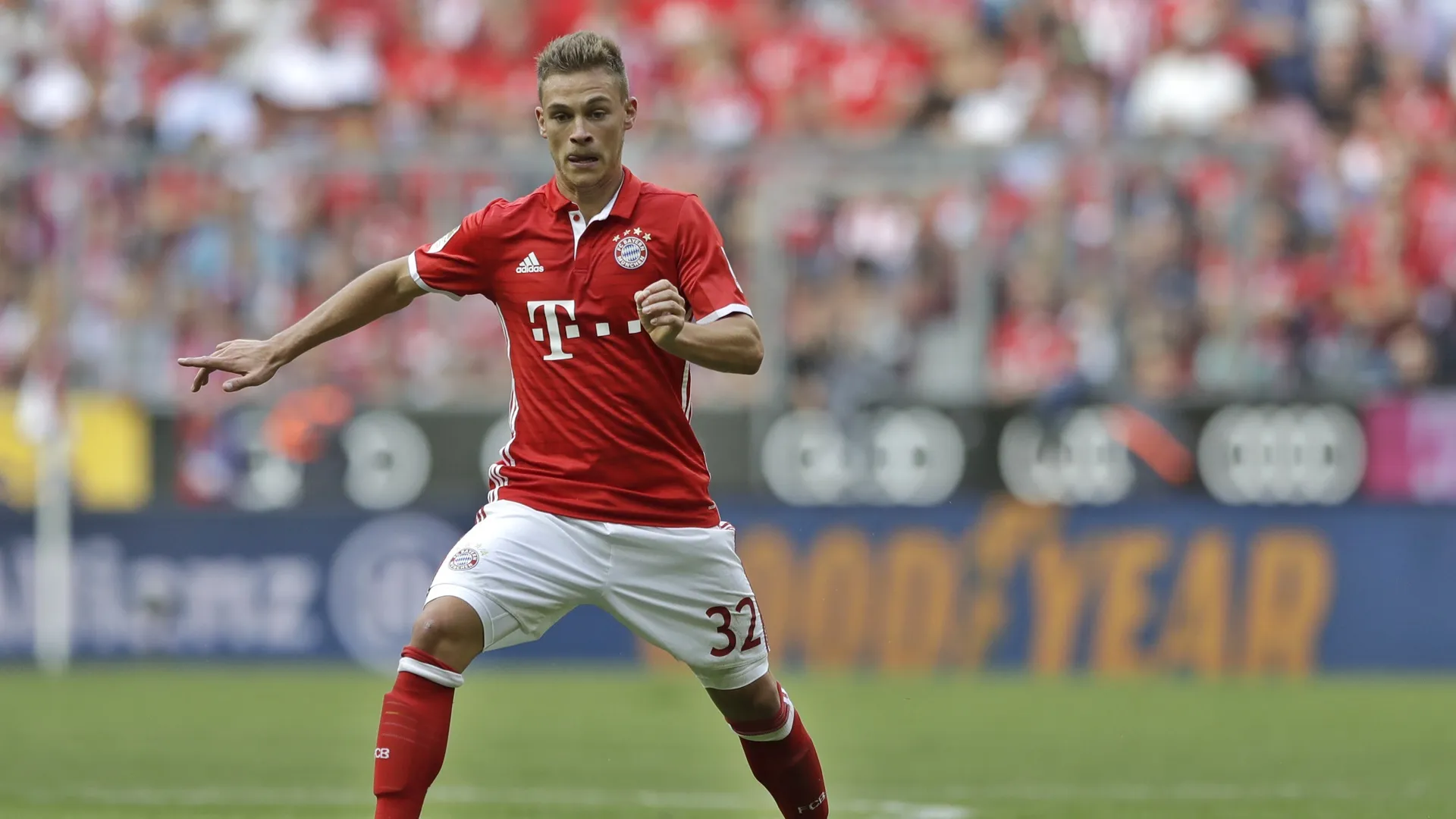 Kimmich: &ldquo;A posi&ccedil;&atilde;o em que jogo &eacute; algo secund&aacute;rio para mim&rdquo;