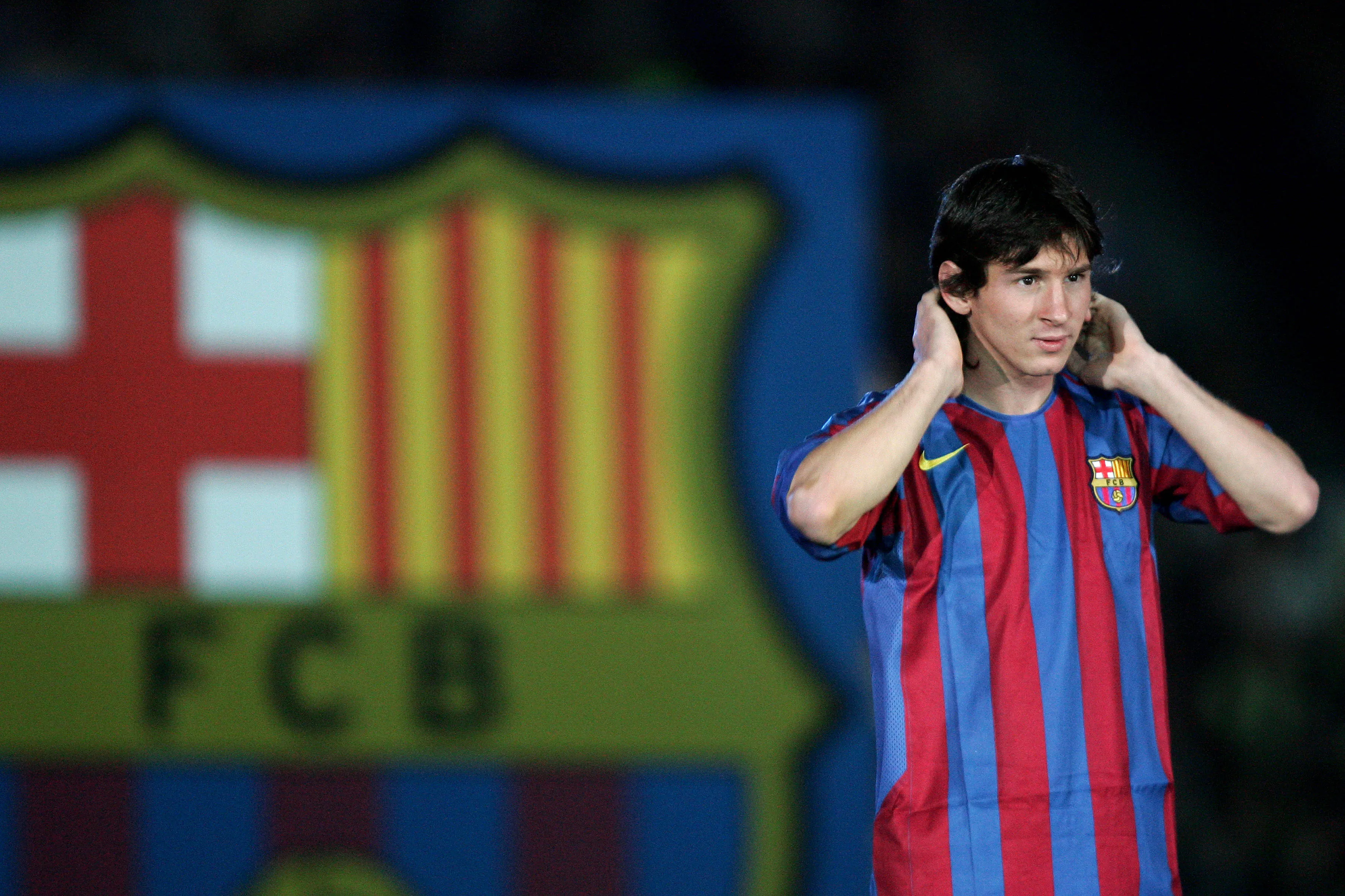 Messi pelo Barcelona em 2005